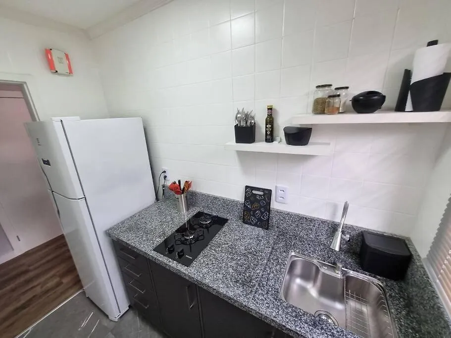 Studio Proximo Ao Consulado, Hospitais E Iguatemi Porto Alegre 0*,  Brazil